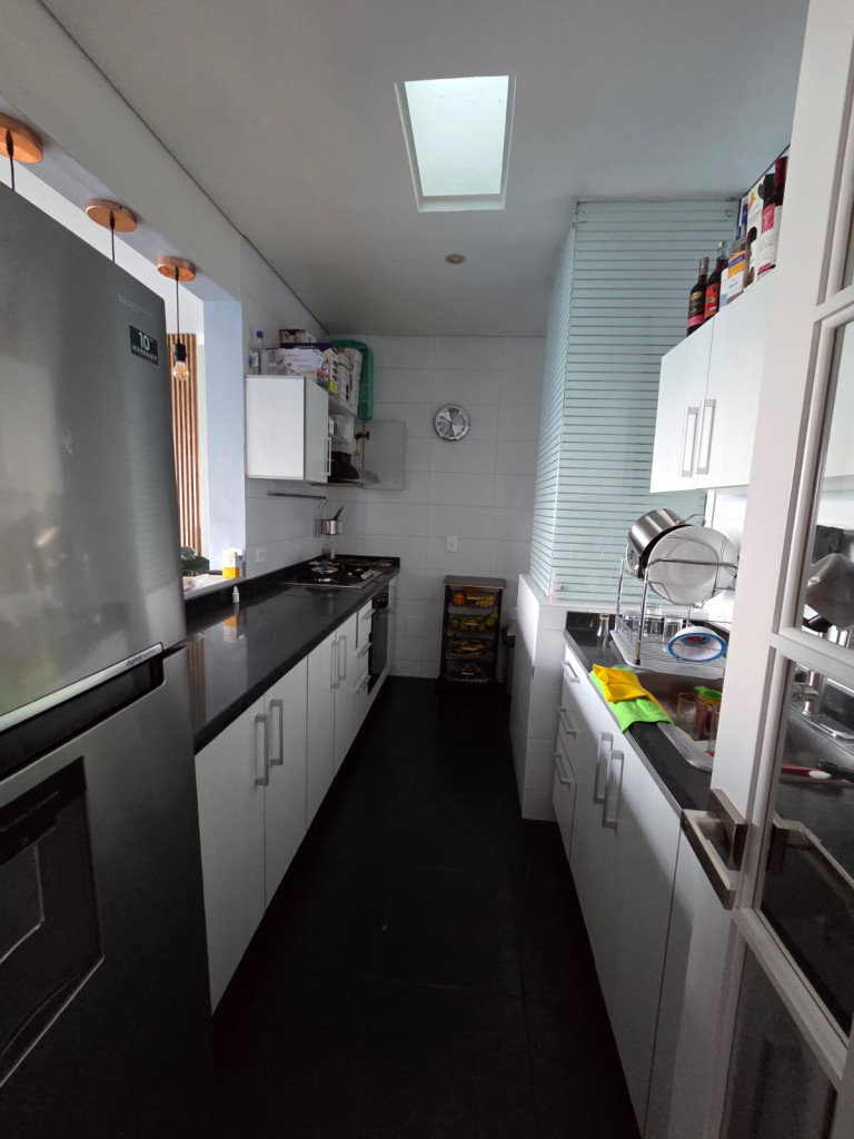 Apartamento en venta en Pontevedra, Bogotá · foto 8 de 15