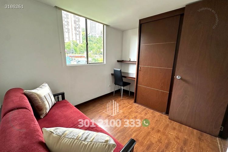 Apartamento de 3 alcobas en arriendo en San Diego, Medellín, 80 m² · foto 13 de 24