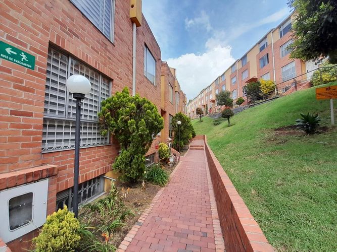 Casa en venta en Almirante Colon, Bogotá · foto 4 de 22