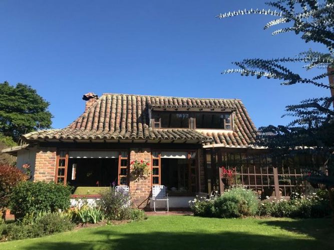 Casa de 3 alcobas en venta en El Salitre, Bogotá, 212 m² · foto 3 de 24