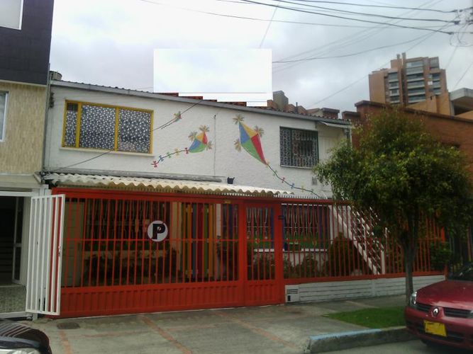 Casa de 5 alcobas en venta en Andes Norte, Bogotá, 200 m² · foto 2 de 15