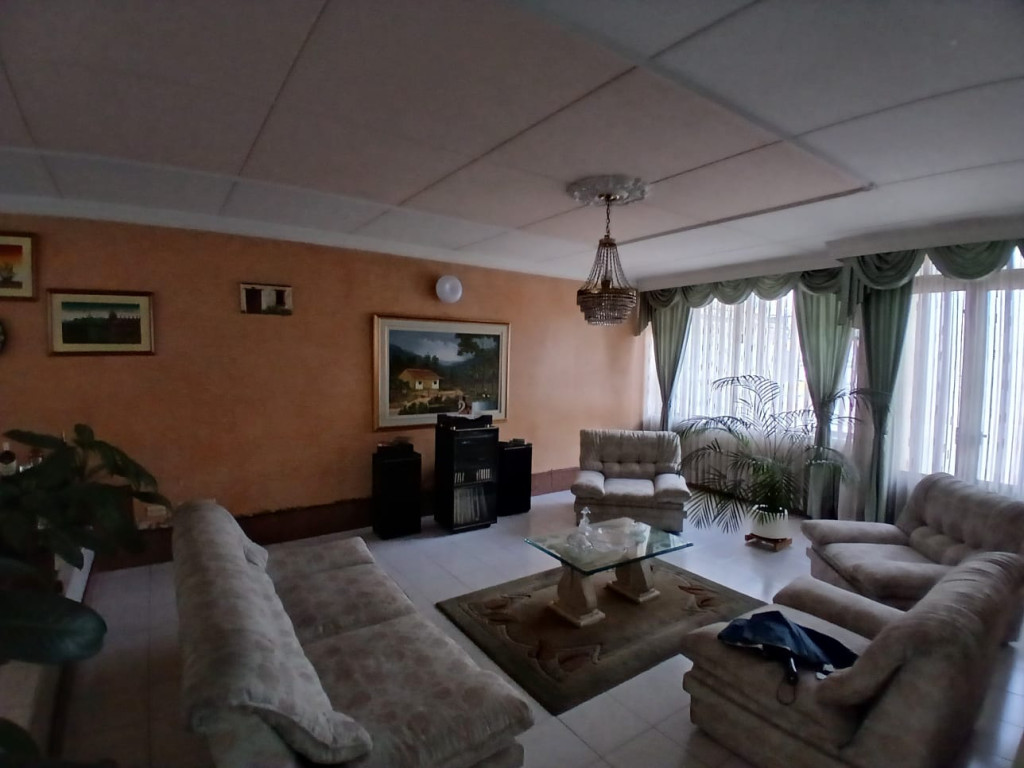 Casa en venta en Ciudad Montes, Bogotá · foto 2 de 24