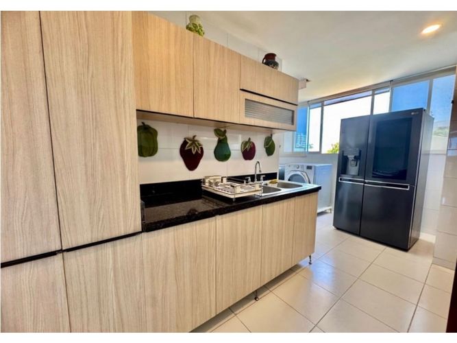 Apartamento de 3 alcobas en venta en Cartagena De Indias, Cartagena, 157 m² · foto 7 de 13