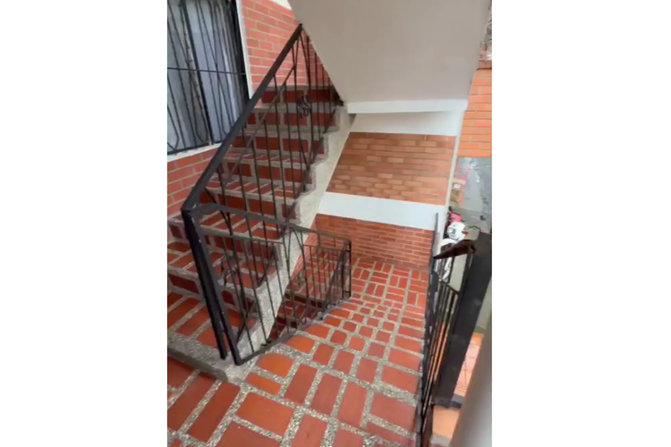 Casa de 4 alcobas en venta en La Magnolia, Envigado, 112 m² · foto 6 de 24