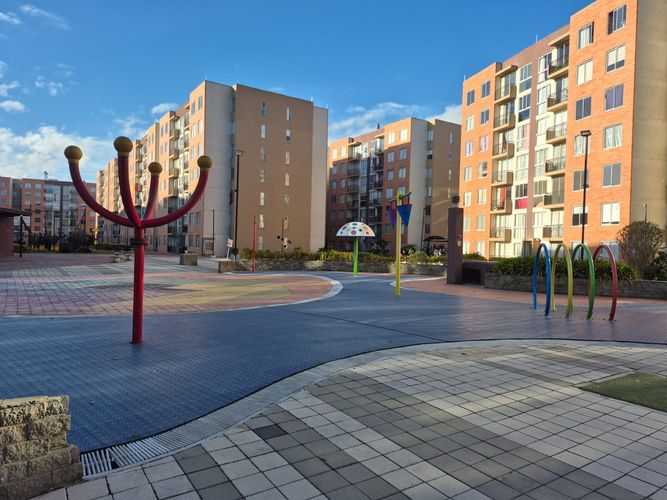 Apartamento de 3 alcobas en venta en Conjunto Residencial Abundara, Madrid, 64 m² · foto 5 de 24