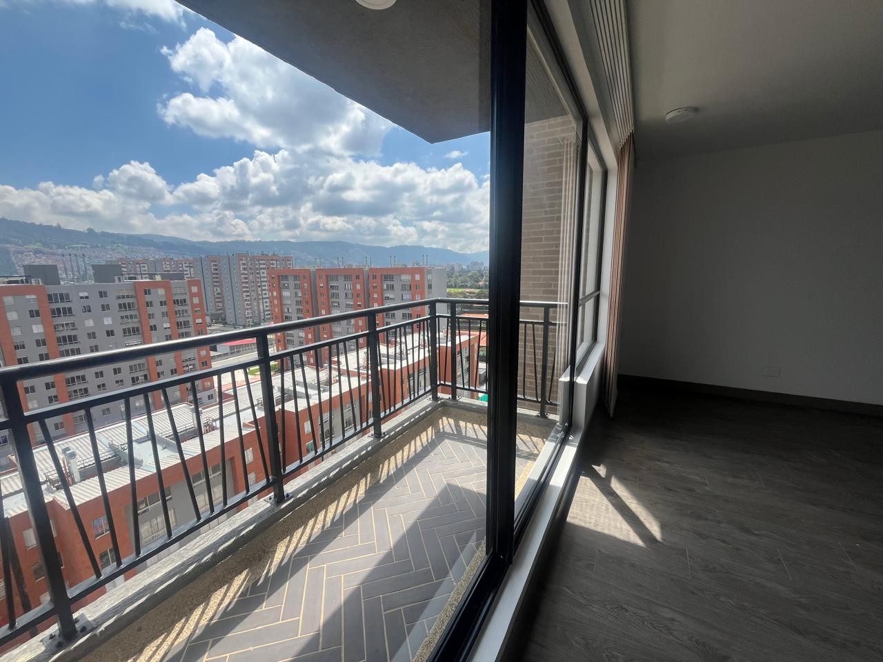 Apartamento en venta en Lagos De Torca, Bogotá · foto 6 de 22