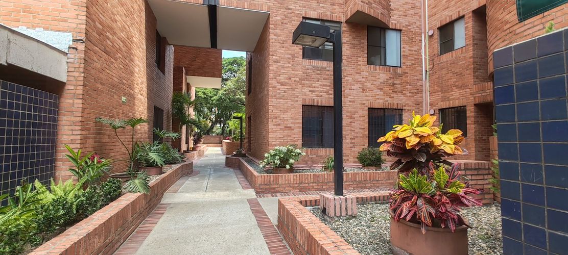 Apartamento de 2 alcobas en venta en El Ingenio, Cali, 107 m² · foto 22 de 24