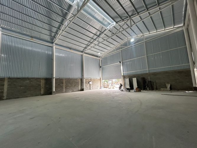 Bodega en arriendo en Bellavista, Cali, 1000 m² · foto 4 de 7