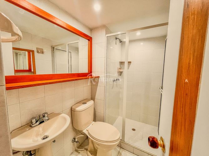 Apartamento de 2 alcobas en arriendo en Los Naranjos, Medellín, 82 m² · foto 12 de 20