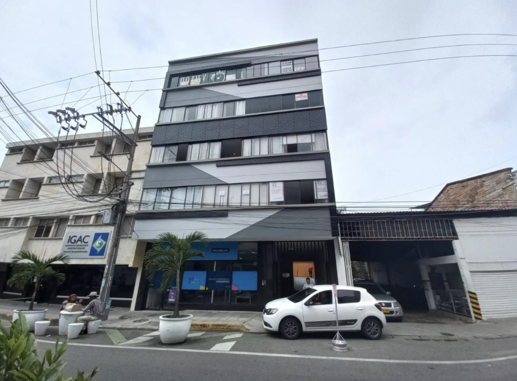Office for rent in Centro, Bucaramanga