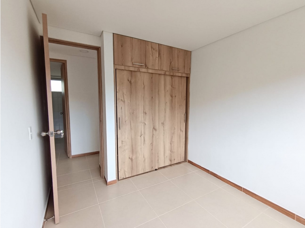 Apartamento en venta en Los Colores, Medellín · foto 21 de 24