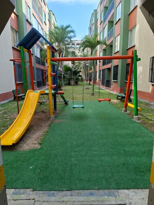 Apartamento de 3 alcobas en venta en Primero De Mayo, Cali, 64 m² · foto 2 de 14