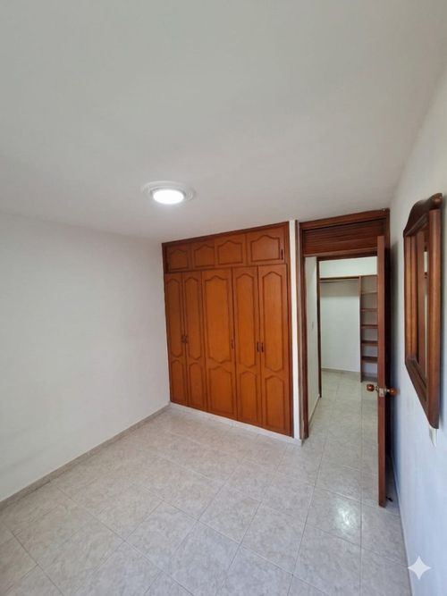 Apartamento de 3 alcobas en venta en Primero De Mayo, Cali, 64 m² · foto 4 de 14