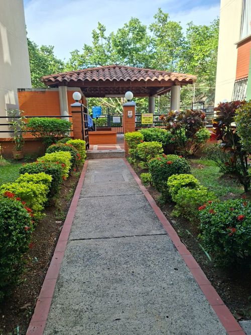 Apartamento de 3 alcobas en venta en Primero De Mayo, Cali, 64 m² · foto 12 de 14