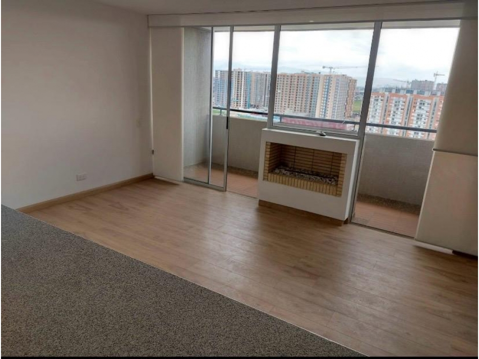 Apartamento en venta en La Felicidad, Bogotá · foto 4 de 13