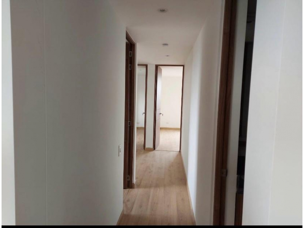 Apartamento en venta en La Felicidad, Bogotá · foto 10 de 13