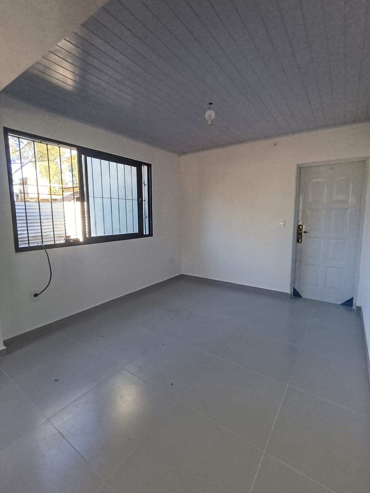 Complejo Residencial en Pinar Norte: Confort con Garage Privado y Amplio Patio con Parrillero.