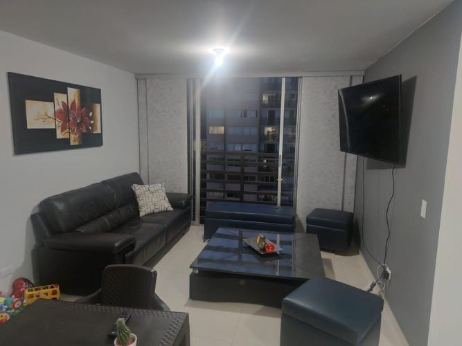 Apartamento de 3 alcobas en venta en La Florida, Ibagué, 75 m² · foto 3 de 9