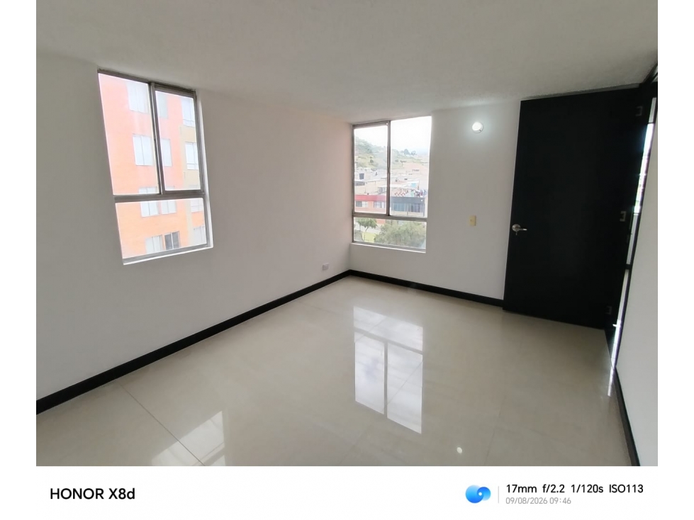 Apartamento en venta en Porvenir, Bogotá · foto 8 de 13