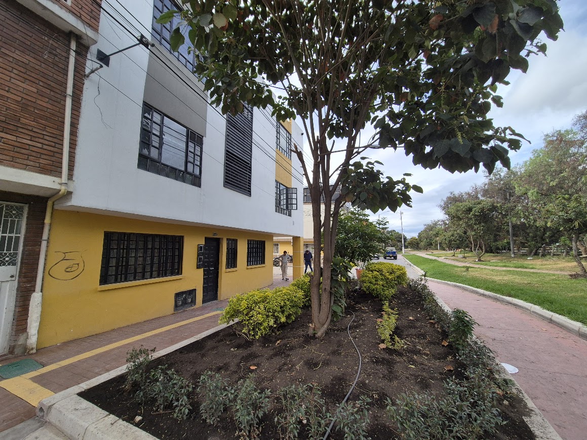 Casa en venta en Alcala, Bogotá · foto 3 de 20