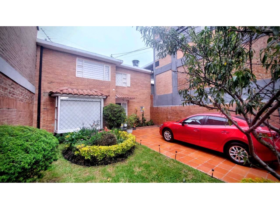 Casa en venta en Las Margaritas, Bogotá · foto 2 de 24