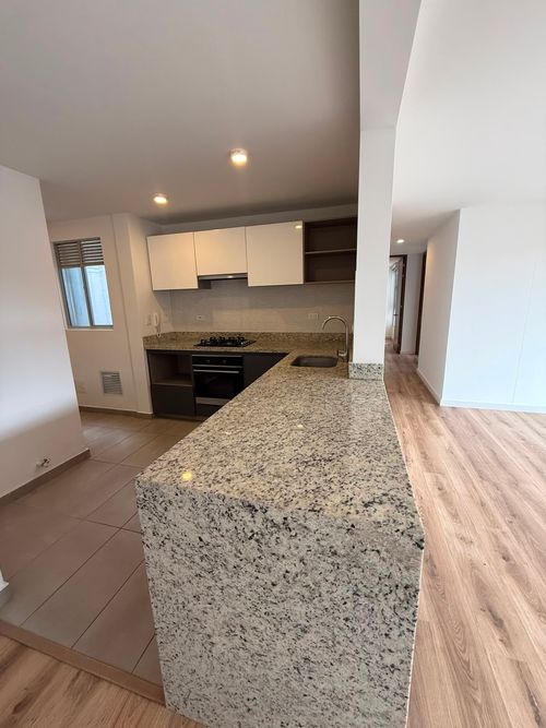 Apartamento de 3 alcobas en arriendo en Engativá, Bogotá, 86 m² · foto 17 de 20