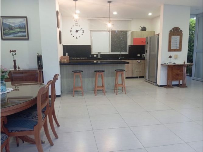 Casa de 3 alcobas en venta en Bosques De Peñalisa, Ricaurte, 242 m² · foto 6 de 24