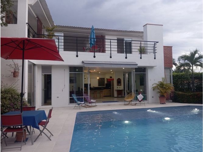 Casa de 3 alcobas en venta en Bosques De Peñalisa, Ricaurte, 242 m² · foto 8 de 24