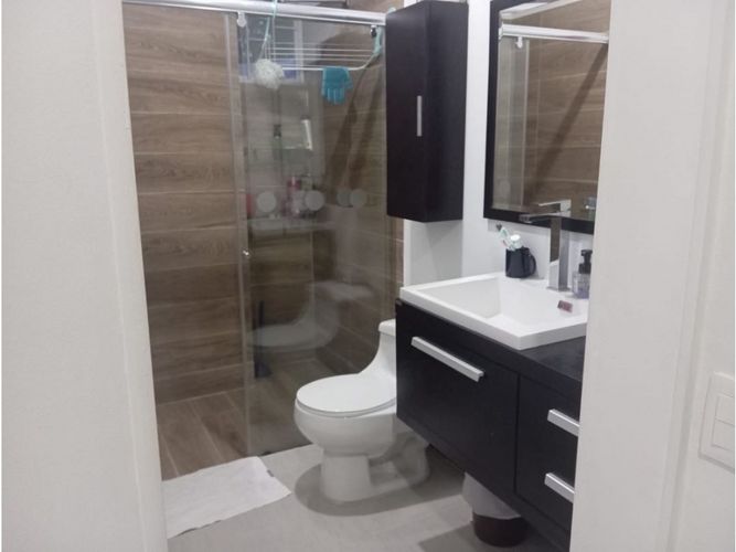 Casa de 3 alcobas en venta en Bosques De Peñalisa, Ricaurte, 242 m² · foto 13 de 24
