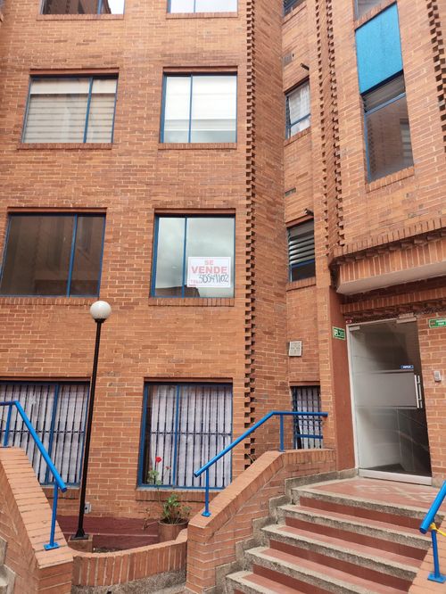 Apartamento de 4 alcobas en venta en Fontibon, Bogotá, 98 m² · foto 5 de 20