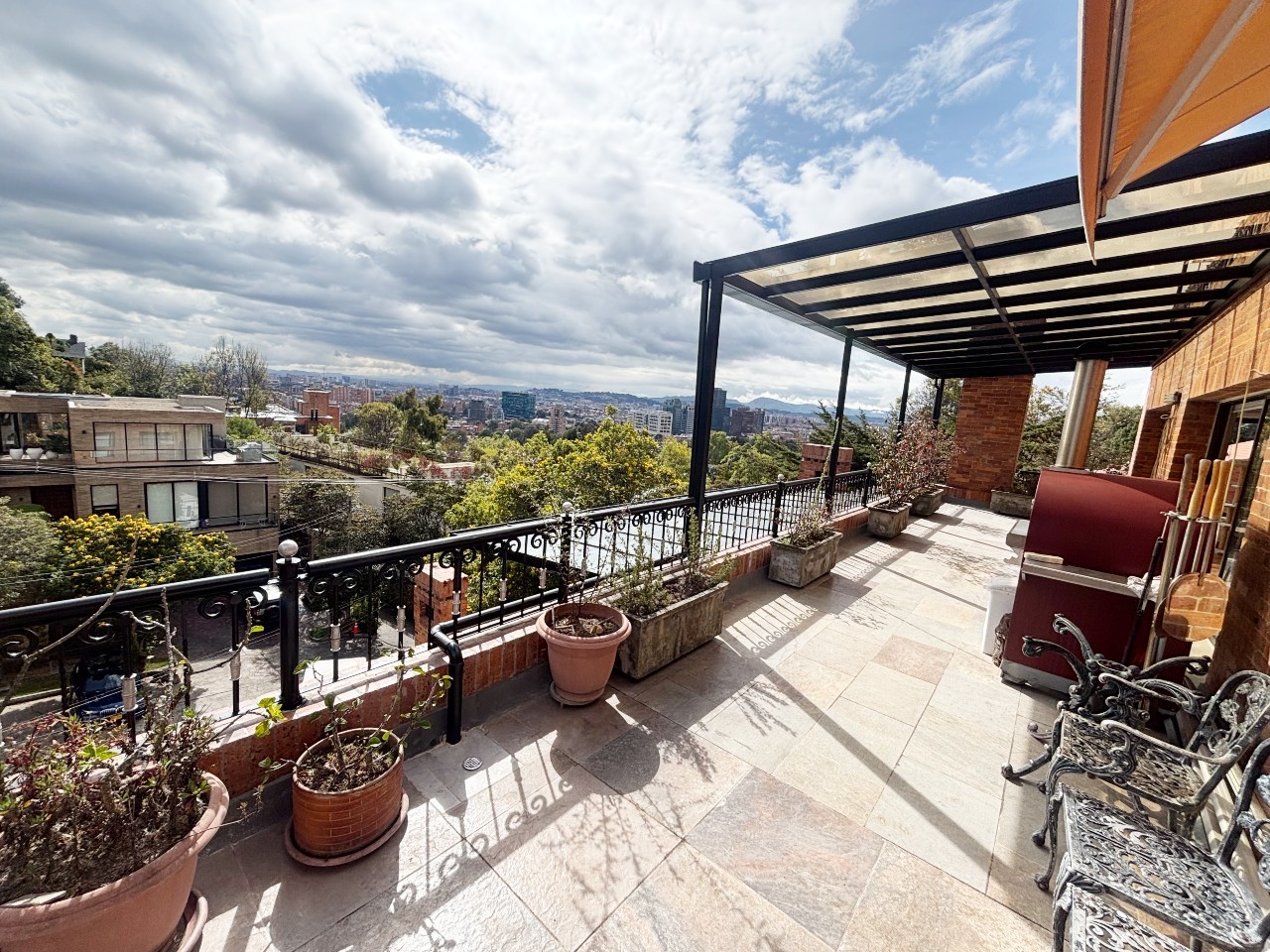 Apartamento de 3 habitaciones en venta en Santa Ana Oriental, Bogotá — imagen 1 de 19