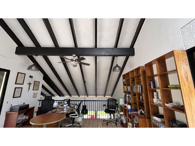 Casa de 4 alcobas en venta en Las Mercedes, Cali, 406 m² · foto 10 de 24
