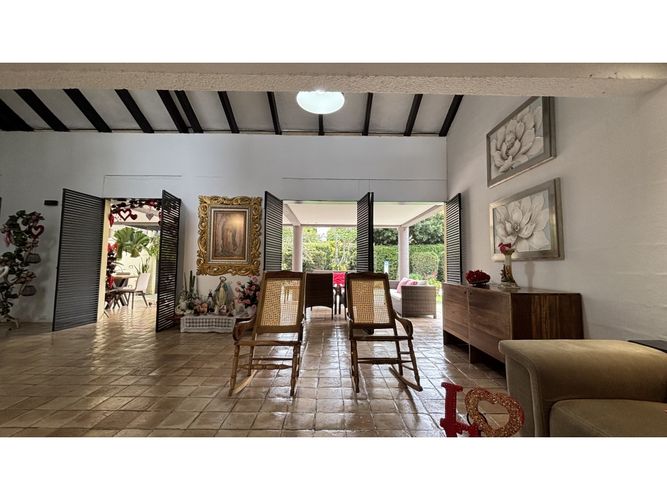 Casa de 4 alcobas en venta en Las Mercedes, Cali, 406 m² · foto 16 de 24
