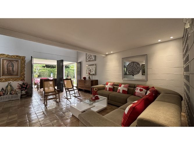 Casa de 4 alcobas en venta en Las Mercedes, Cali, 406 m² · foto 20 de 24