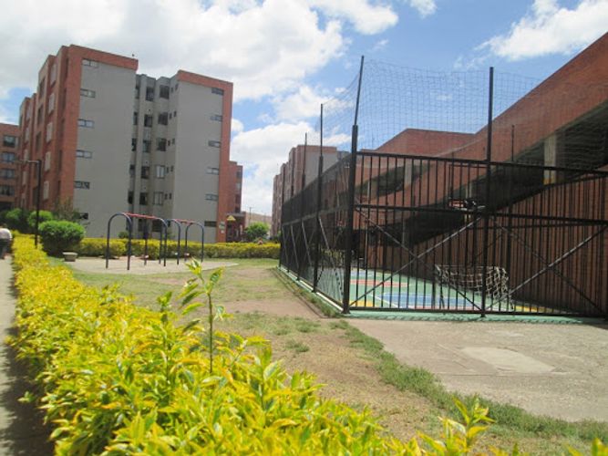 Apartamento de 3 alcobas en venta en Las Villas, Soacha, 50 m² · foto 16 de 20