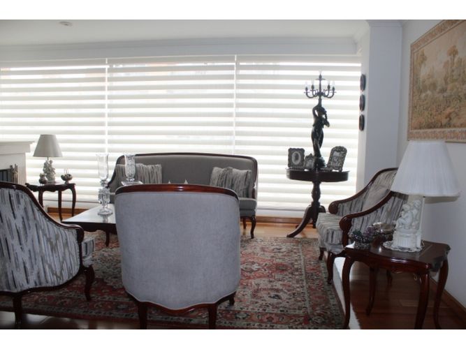 Apartamento de 3 alcobas en venta en Chicó Navarra, Bogotá, 180 m² · foto 3 de 23