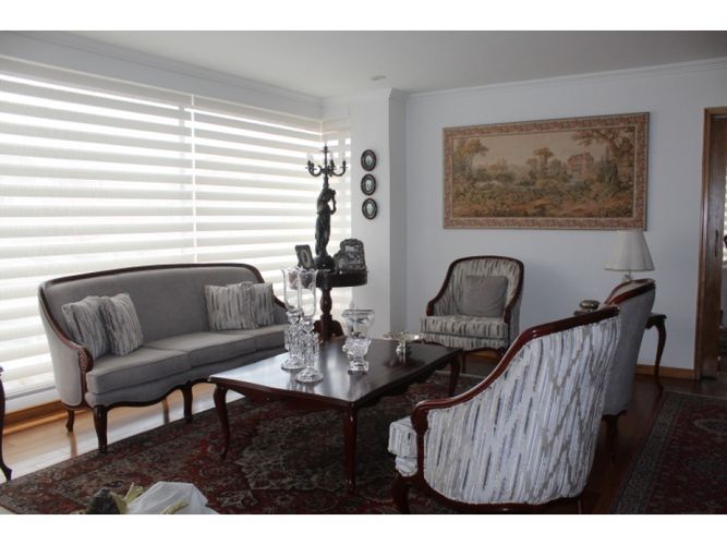 Apartamento de 3 alcobas en venta en Chicó Navarra, Bogotá, 180 m² · foto 5 de 23