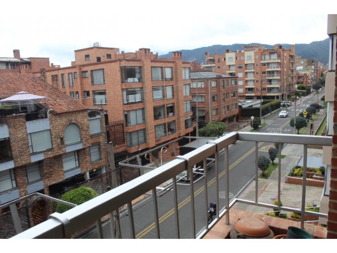 Apartamento de 3 alcobas en venta en Chicó Navarra, Bogotá, 180 m² · foto 19 de 23