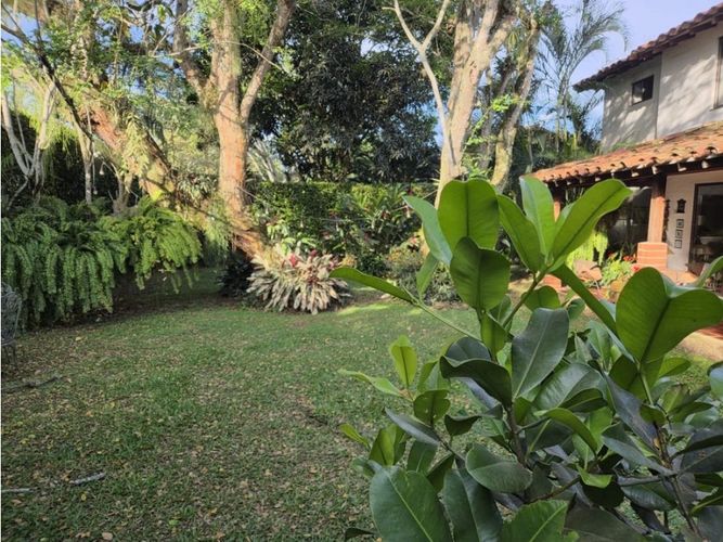 Casa de 4 alcobas en venta en Pance, Cali, 230 m² · foto 3 de 17