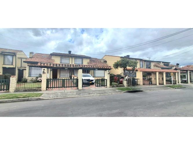 Casa en venta en Colina Campestre, Bogotá · foto 21 de 22