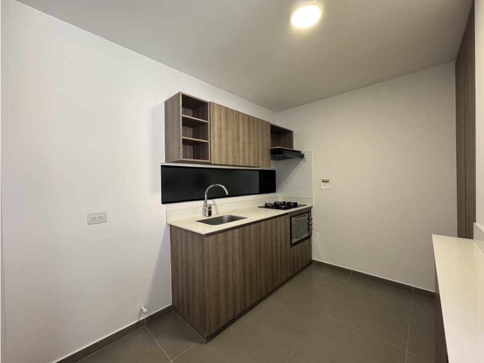 1BR Apartment in Loma del Escobero (64 m²) - 4