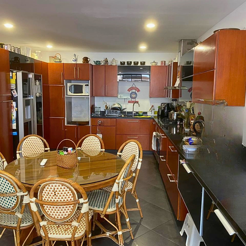 Apartamento de 4 alcobas en venta en Santa Barbara, Bogotá, 276 m² · foto 4 de 21