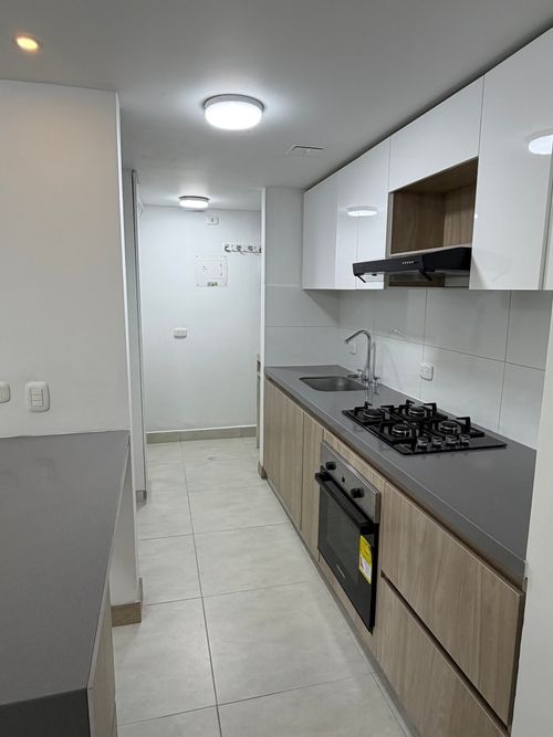 Apartamento de 3 alcobas en venta en Prados Del Norte, Cali, 73 m² · foto 8 de 14