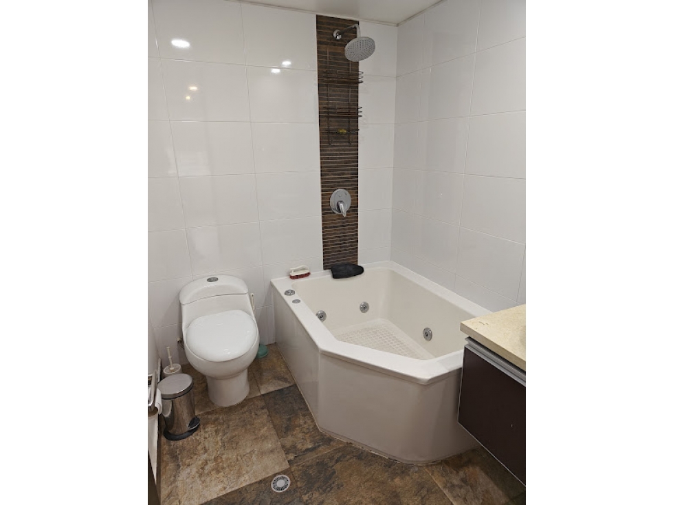 Casa en venta en Cedritos, Bogotá · foto 9 de 15