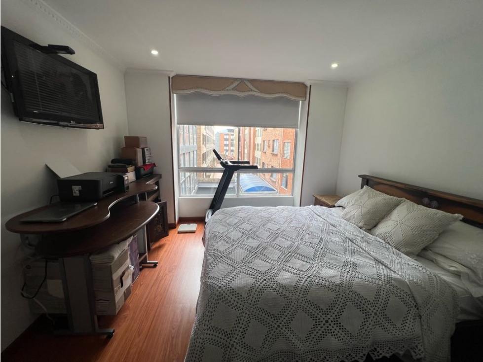 Apartamento en venta en Quinta Paredes, Bogotá · foto 4 de 13
