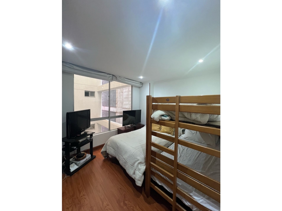 Apartamento en venta en Quinta Paredes, Bogotá · foto 7 de 13