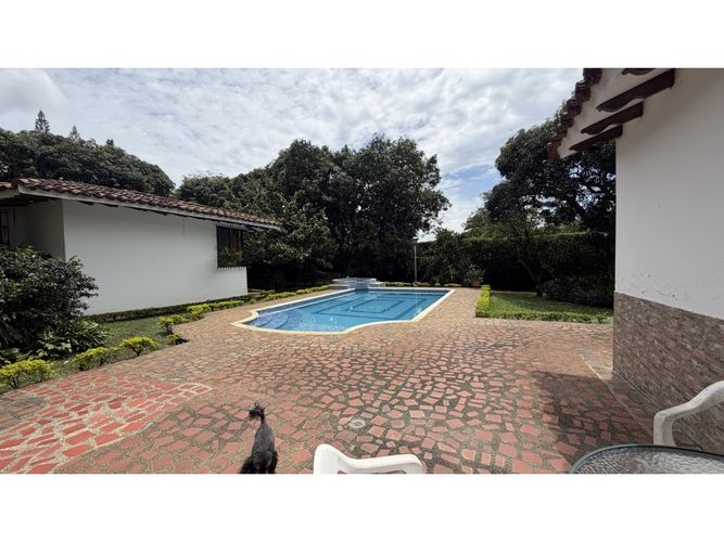 Lote en venta en Ciudad Jardin, Cali, 3500 m² · foto 10 de 16