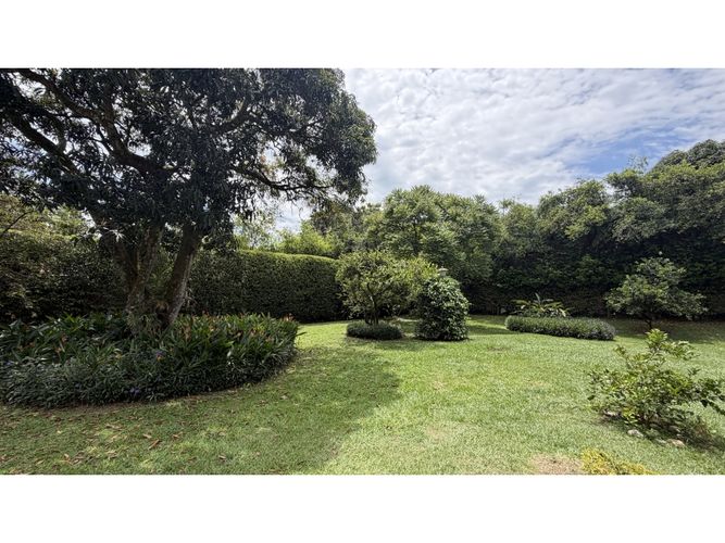 Lote en venta en Ciudad Jardin, Cali, 3500 m² · foto 15 de 16