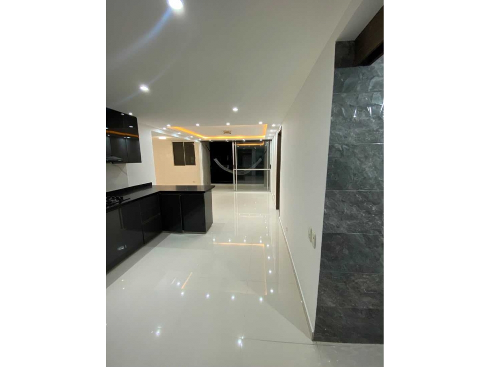 Apartamento en venta en Valle Del Lili, Cali · foto 6 de 13