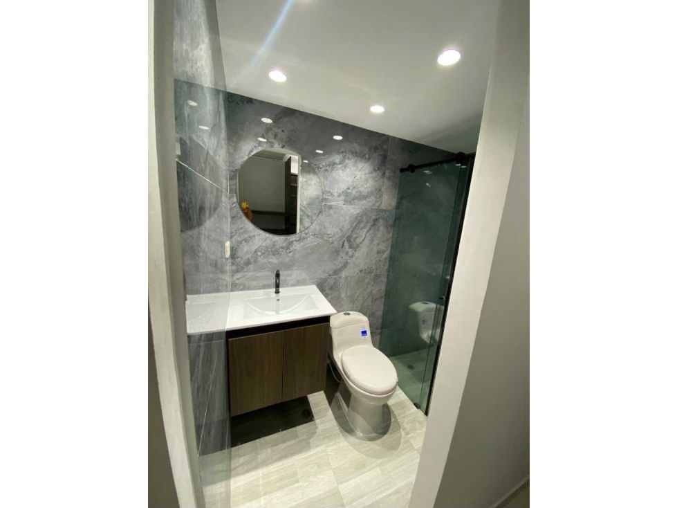 Apartamento en venta en Valle Del Lili, Cali · foto 9 de 13
